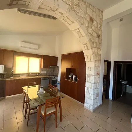 Villa Afroditi House