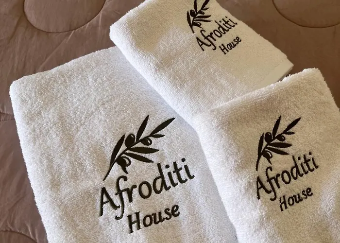 Vila Afroditi House Stroumbi