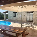Villa Afroditi House *
