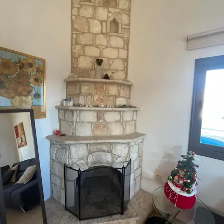 Afroditi House * Stroumbi