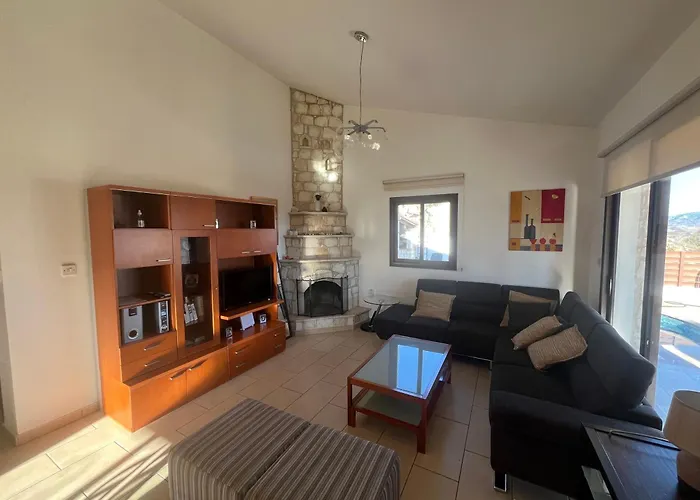 Villa Afroditi House Stroumbi